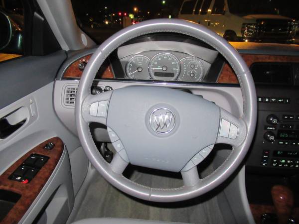 2005 BUICK LACROSSE CXL - - by dealer - vehicle for sale in Painesville , OH – photo 21