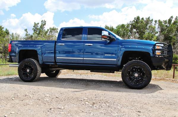 2016 CHEVROLET 2500 LTZ*DURAMAX*LIFTED*TOYOS*RANCH HANDS*AMP STEPS!! for sale in Liberty Hill, IL – photo 8