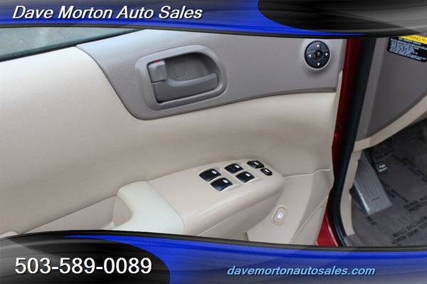 2011 Kia Sedona LX - - by dealer - vehicle automotive for sale in Salem, OR – photo 11