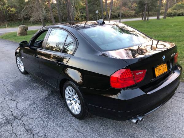 2009 BMW 328i Sedan 70,000 Miles - cars & trucks - by owner -... for sale in Honeoye Falls, NY – photo 4