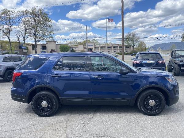 2018 Ford Explorer Police Interceptor AWD - - by for sale in Shrewsbury, MA – photo 2