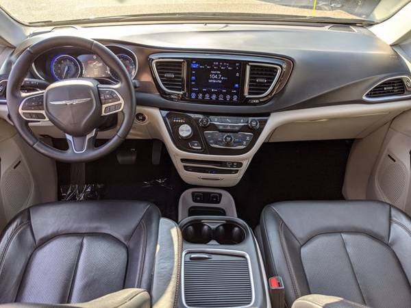 2017 Chrysler Pacifica Touring-L Plus SKU:HR788728 Mini-Van - cars &... for sale in Buford, GA – photo 17