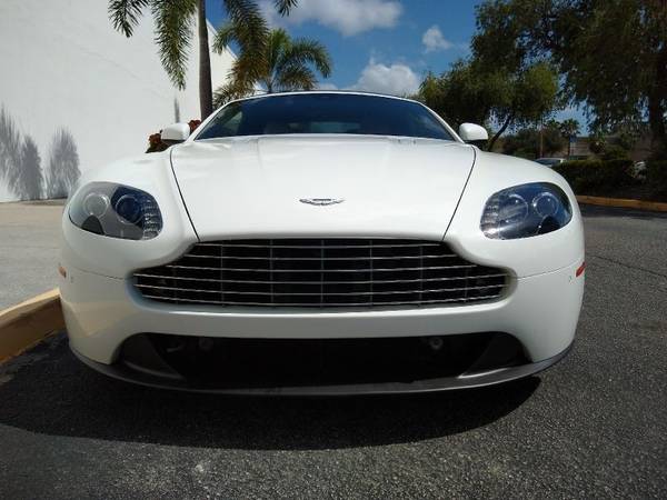 2014 Aston Martin V8 Vantage CONVERTIBLE~ 1-OWNER~BEAUTIFUL... for sale in Sarasota, FL – photo 12