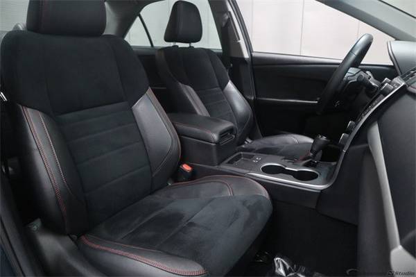 2017 Toyota Camry XSE 2.5L I4 Sedan HEATED SEATS WARRANTY 4 LIFE for sale in Sumner, WA – photo 19