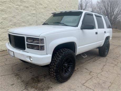 Custom 1997 GMC Yukon SLE 4WD - - by dealer - vehicle for sale in New haven, IN – photo 5