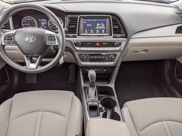 2018 Hyundai Sonata SE SKU: JH710668 Sedan - - by for sale in Corpus Christi, TX – photo 17