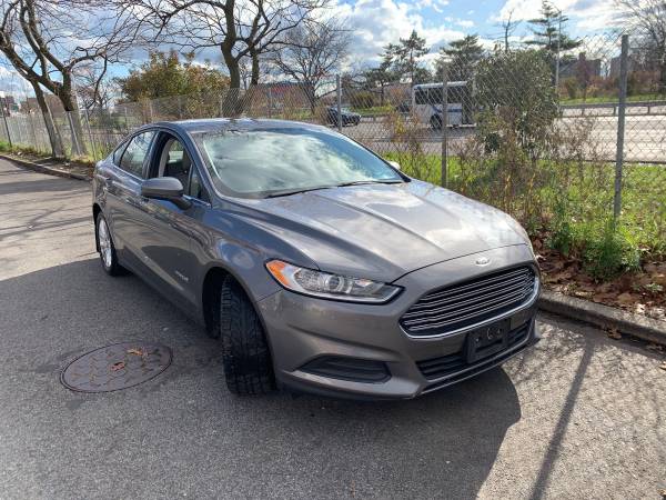 Ford Fusion Hybrid 82k mules - cars & trucks - by owner - vehicle... for sale in College Point, NY – photo 2