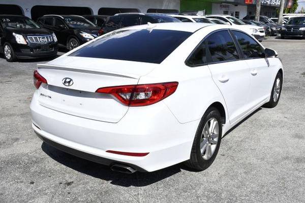 2016 Hyundai Sonata SE Sedan 4D BUY HERE PAY HERE for sale in Miami, FL – photo 7
