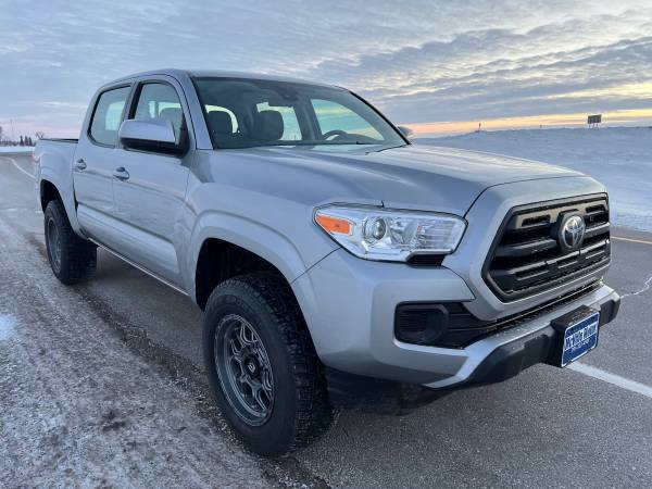 2018 Toyota Tacoma 4 x 4 - - by dealer - vehicle for sale in McVille ND, ND – photo 12