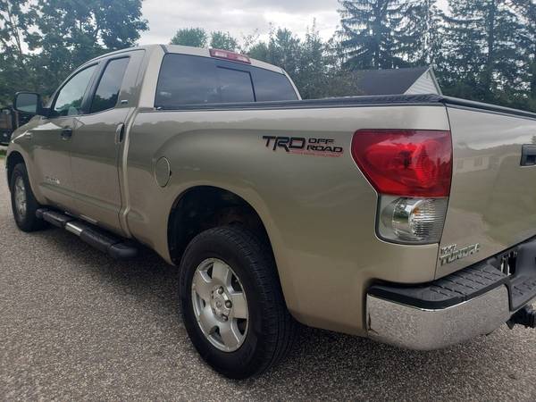 2007 Toyota Tundra SR5 5.7L V8 Double Cab for sale in New London, WI – photo 3