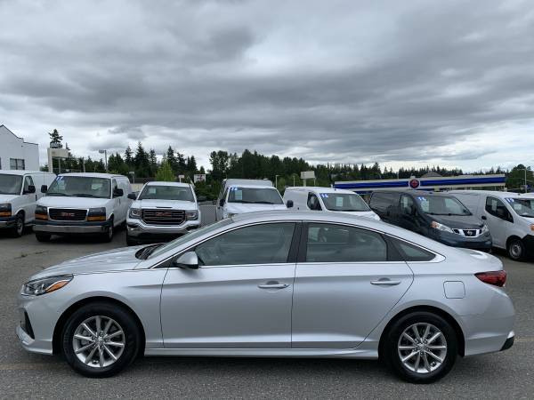 2019 Hyundai Sonata SE - cars & trucks - by dealer - vehicle... for sale in Lynnwood, WA – photo 4