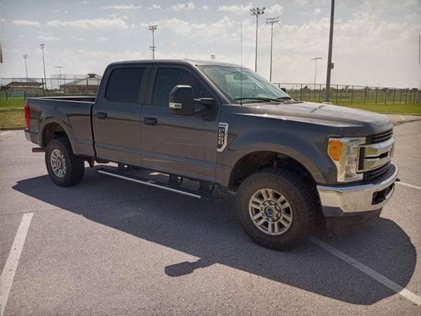 2017 Ford F-250SD XL - truck - - by dealer - vehicle for sale in Ardmore, OK – photo 11