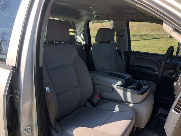 2015 Chevrolet Silverado 2500HD 4x4 Hay bed 4x4 for sale in Forsyth, MO – photo 16