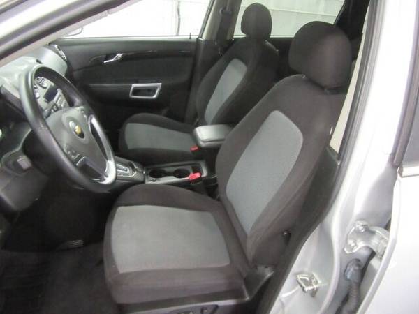 2013 Chevrolet Captiva Sport LS 4dr SUV w/ 2LS - cars & trucks - by... for sale in MENASHA, WI – photo 11
