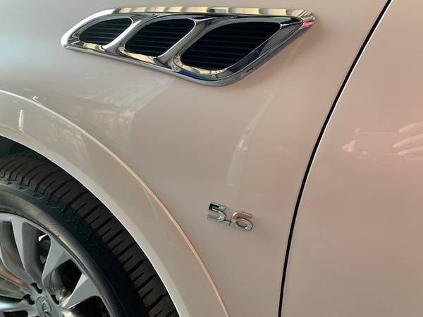 2015 Infiniti QX80 AWD SUV for sale in Macon, MO – photo 9