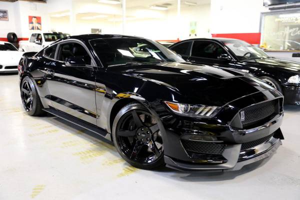 2016 Ford Shelby GT350 Base GUARANTEE APPROVAL! for sale in STATEN ISLAND, NY – photo 19