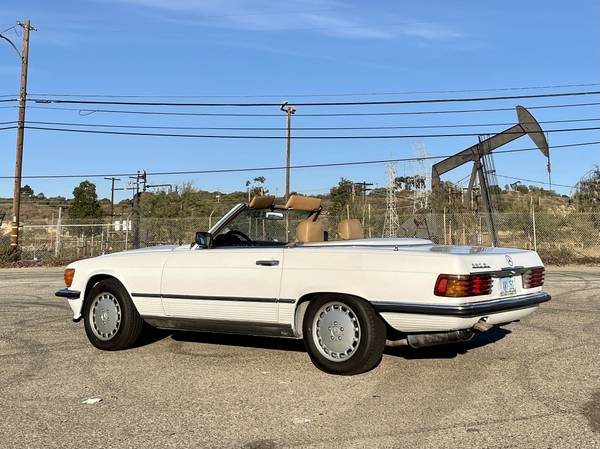 1987 Mercedes 560SL - cars & trucks - by owner - vehicle automotive... for sale in Los Angeles, CA – photo 11