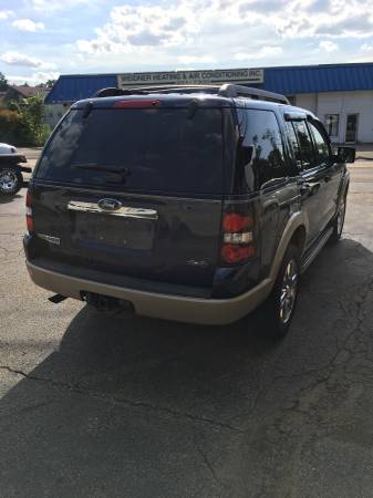 2008 Ford Explorer ** Eddie Bauer ** V-8 ** Sunroof for sale in Pittsburgh, PA – photo 4