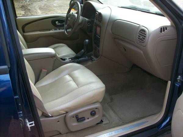 2004 Buick Rainier CXL - cars & trucks - by owner - vehicle... for sale in Forest Lake, MN – photo 6