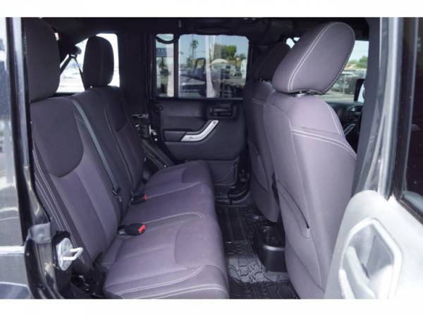 2013 Jeep Wrangler UNLIMITED 4WD 4DR SAHARA SUV 4x4 Passenger for sale in Phoenix, AZ – photo 17