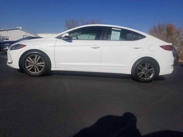 2017 Hyundai Elantra SE w/ 77K miles and lots of features - cars &... for sale in Elkhart, IN – photo 2