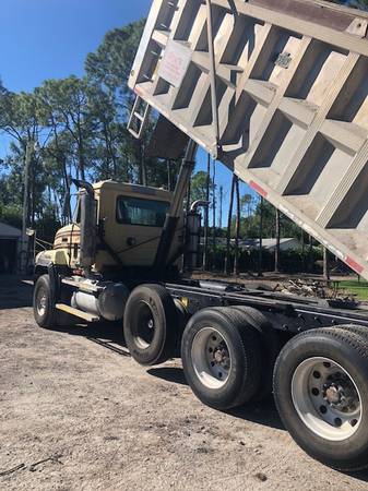 Dump Truck for sale in Naples, FL – photo 7