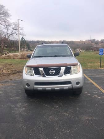 2005 Nissan Pathfinder SE - cars & trucks - by owner - vehicle... for sale in Waupaca, WI – photo 8