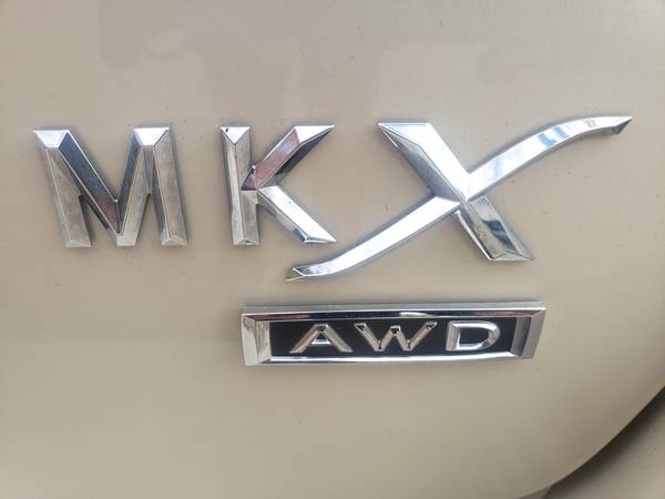 2015 Lincoln MKX SUV - cars & trucks - by dealer - vehicle... for sale in New London, WI – photo 9