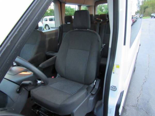 2019 Ford Transit Passenger Wagon T-350 with Fixed Rear Window for sale in Grayslake, IL – photo 12