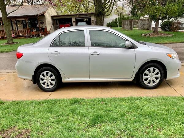 2009 Toyota Corolla Base 4-Speed AT - - by dealer for sale in Warsaw, IN – photo 22