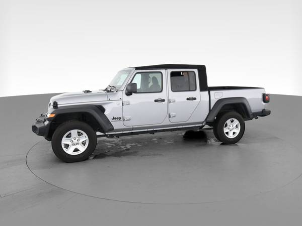 2020 Jeep Gladiator Sport Pickup 4D 5 ft pickup Silver - FINANCE -... for sale in Chattanooga, TN – photo 4