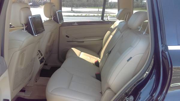 2009 Mercedes-Benz GL550 4-Matic AWD SUV - Black/Beige, EVERY OPTION... for sale in Deerfield, IL – photo 14