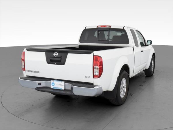 2017 Nissan Frontier King Cab SV Pickup 2D 6 ft pickup White -... for sale in Visalia, CA – photo 10