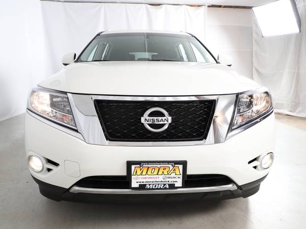 2016 Nissan Pathfinder *4WD, LOW MILES**EASY FINANCING AVAILABLE for sale in Mora, MN – photo 15