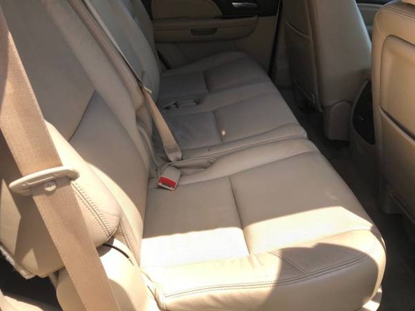 GMC Yukon Denali 4wd SUV Sunroof NAV Leather Clean Loaded Used Chevy for sale in Columbia, SC – photo 17