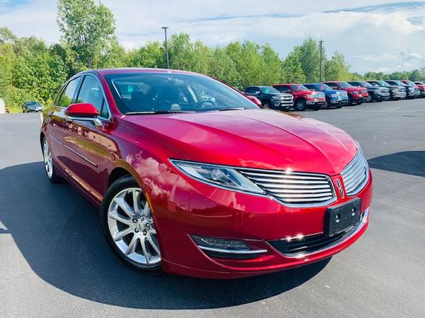 2014 Lincoln MKZ! Htd & Cooled Leather! Nav! Bckup Cam! Moon! 37k Mi! for sale in Suamico, WI – photo 3