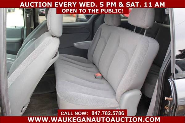 2006 *CHRYSLER* *TOWN AND COUNTRY* 3.3L V6 3ROW CD 660121 for sale in WAUKEGAN, WI – photo 9