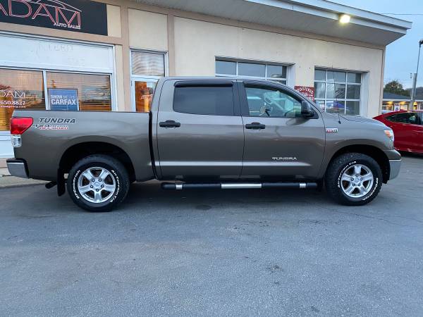 2011 Toyota Tundra CrewMax 5.7L V8 82k 4X4 - cars & trucks - by... for sale in Albany, VT – photo 5