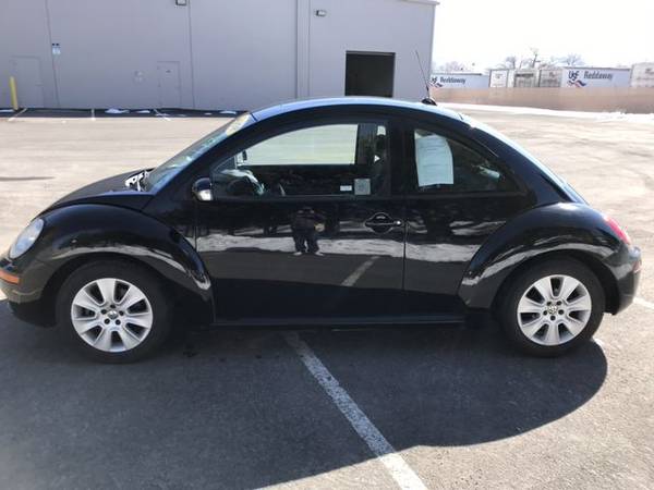 2008 Volkswagen New Beetle S- LEATHER, SUNROOF, LOW MILES, GREAT... for sale in Sparks, NV – photo 5