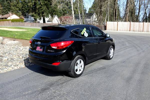 2013 Hyundai Tucson GL Auto FWD 1-OWNER! ONLY 81K MILES! GREAT for sale in PUYALLUP, WA – photo 2