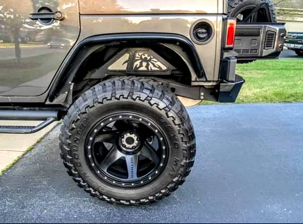 2017 Jeep Wrangler Unlimited Rubicon 4×4 (Only 14k Miles) - cars &... for sale in Loves Park, IL – photo 5