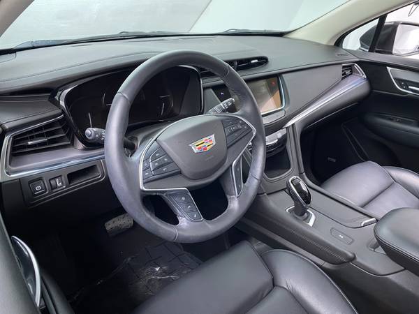 2017 Caddy Cadillac XT5 Luxury Sport Utility 4D suv Gray - FINANCE -... for sale in Columbus, GA – photo 21