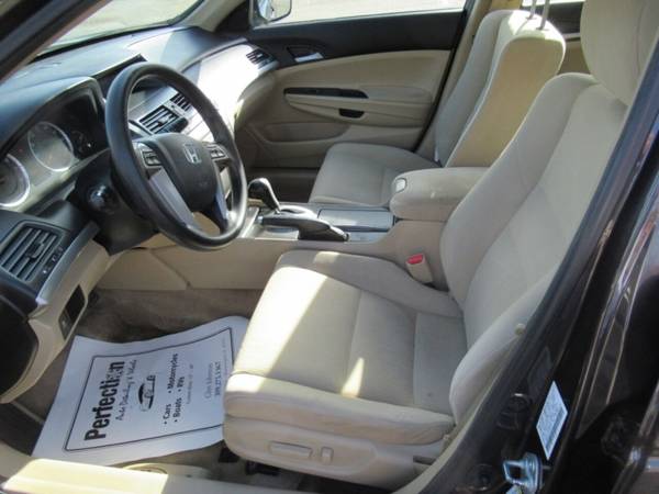 2011 Honda Accord LX P 4dr Sedan - - by dealer for sale in Bloomington, IL – photo 8