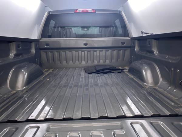 2017 Chevy Chevrolet Silverado 1500 Crew Cab LT Pickup 4D 5 3/4 ft -... for sale in Phoenix, AZ – photo 24