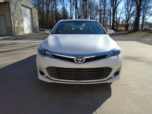 2013 Toyota Avalon XLT for sale in Pittsburg, MO – photo 2