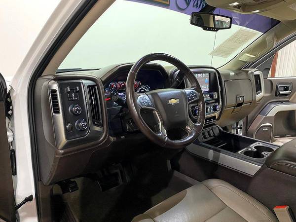 2016 Chevrolet Chevy Silverado 1500 LTZ CREW CAB 4X4 GASOLINE 1OWNER... for sale in Houston, TX – photo 13