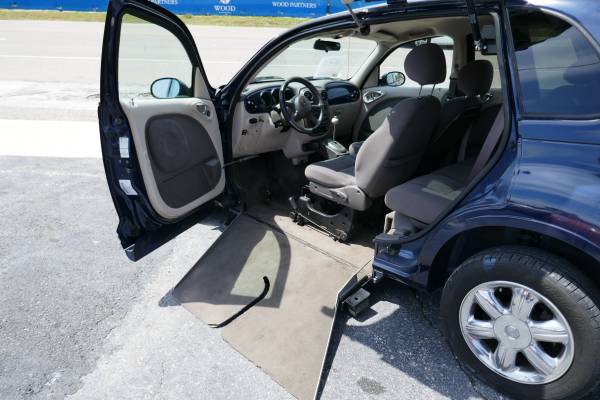 2003 CHRYSLER PT CRUISER WHEELCHAIR - - by dealer for sale in Clearwater, FL – photo 10