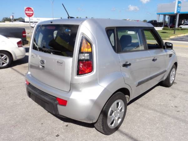 2011 Kia Soul 5dr Wagon 5-Speed for sale in Clearwater, FL – photo 22
