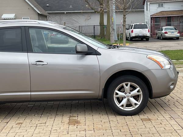 2009 Nissan Rogue SL - - by dealer - vehicle for sale in Aurora, IL – photo 9