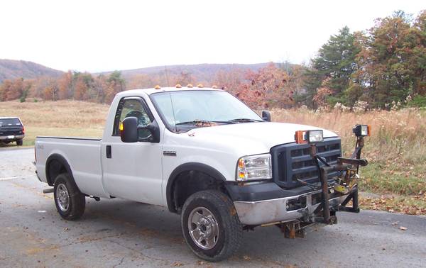 2007 F250 SD SRW 4x4 2DR, LB Gas Auto - cars & trucks - by owner -... for sale in Crab Orchard, NC – photo 3